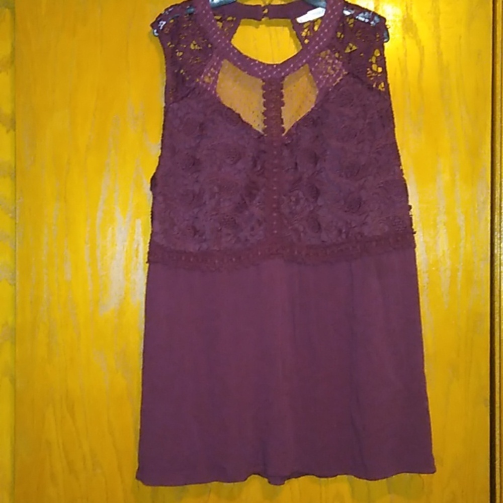 Maurices Women's Tank Top Size 0 Burgundy
